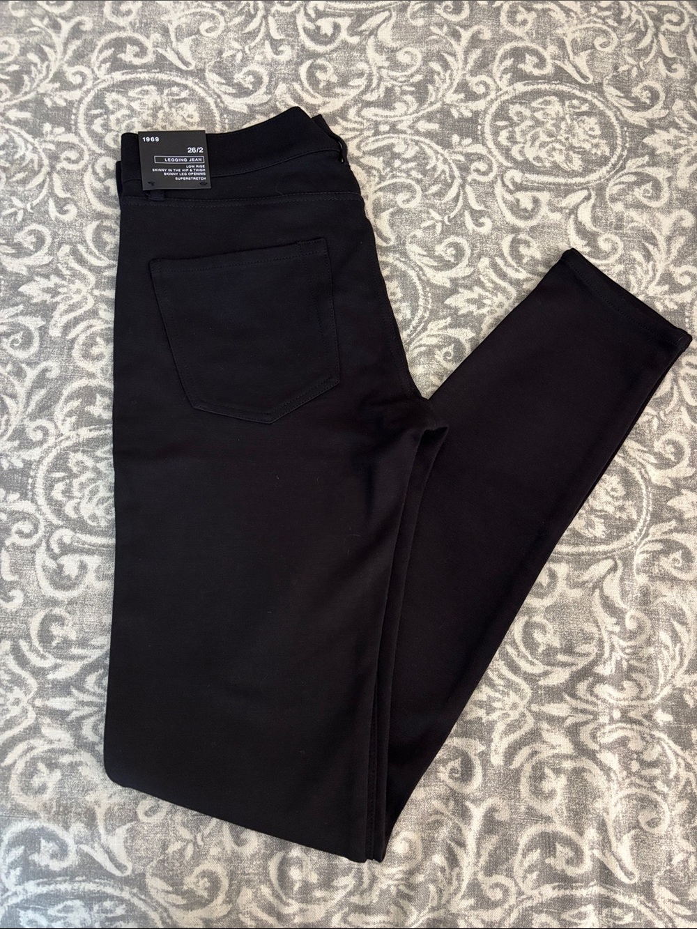 Gap Black Women’s Legging Jeans - Size 26/2